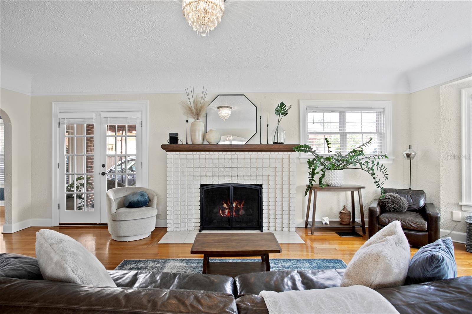 Image 12 of 55 For 126 14th Avenue Ne