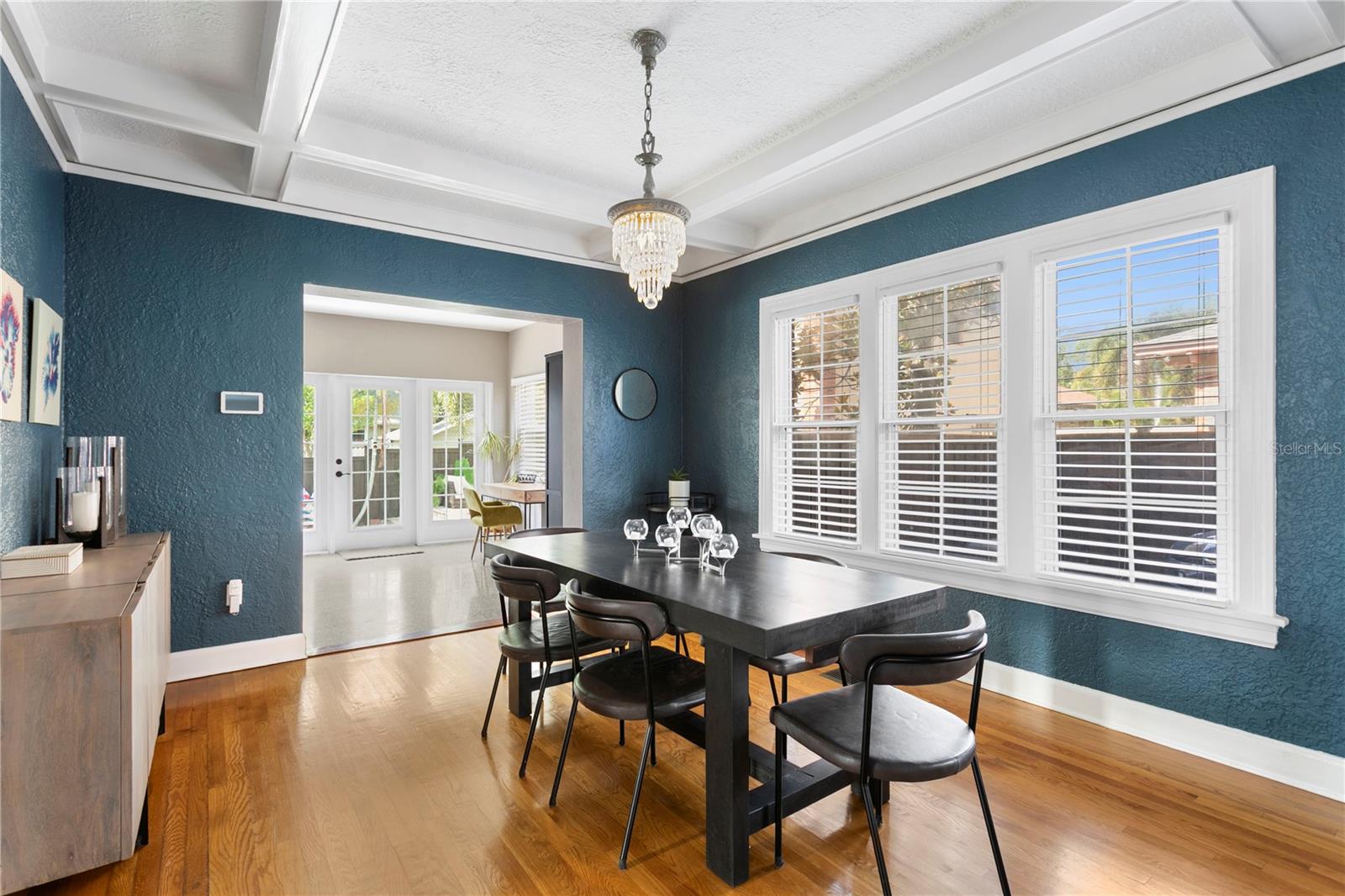 Image 17 of 55 For 126 14th Avenue Ne