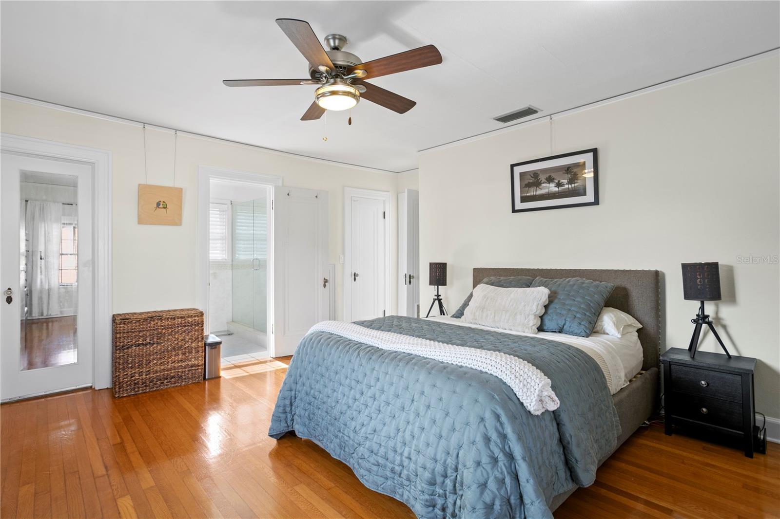 Image 31 of 55 For 126 14th Avenue Ne