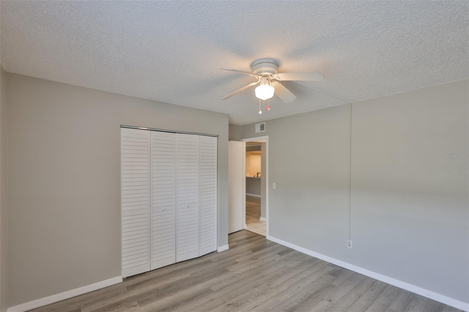 Image 15 of 24 For 4801 Mcelroy Avenue D104