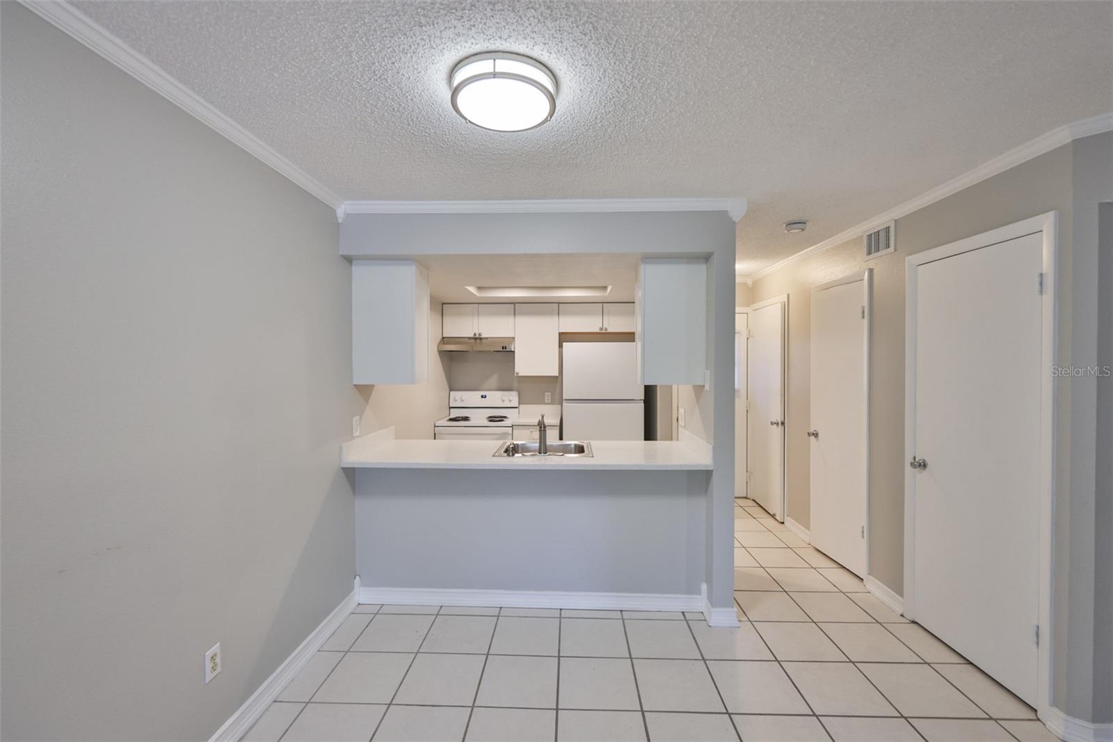 Image 4 of 24 For 4801 Mcelroy Avenue D104