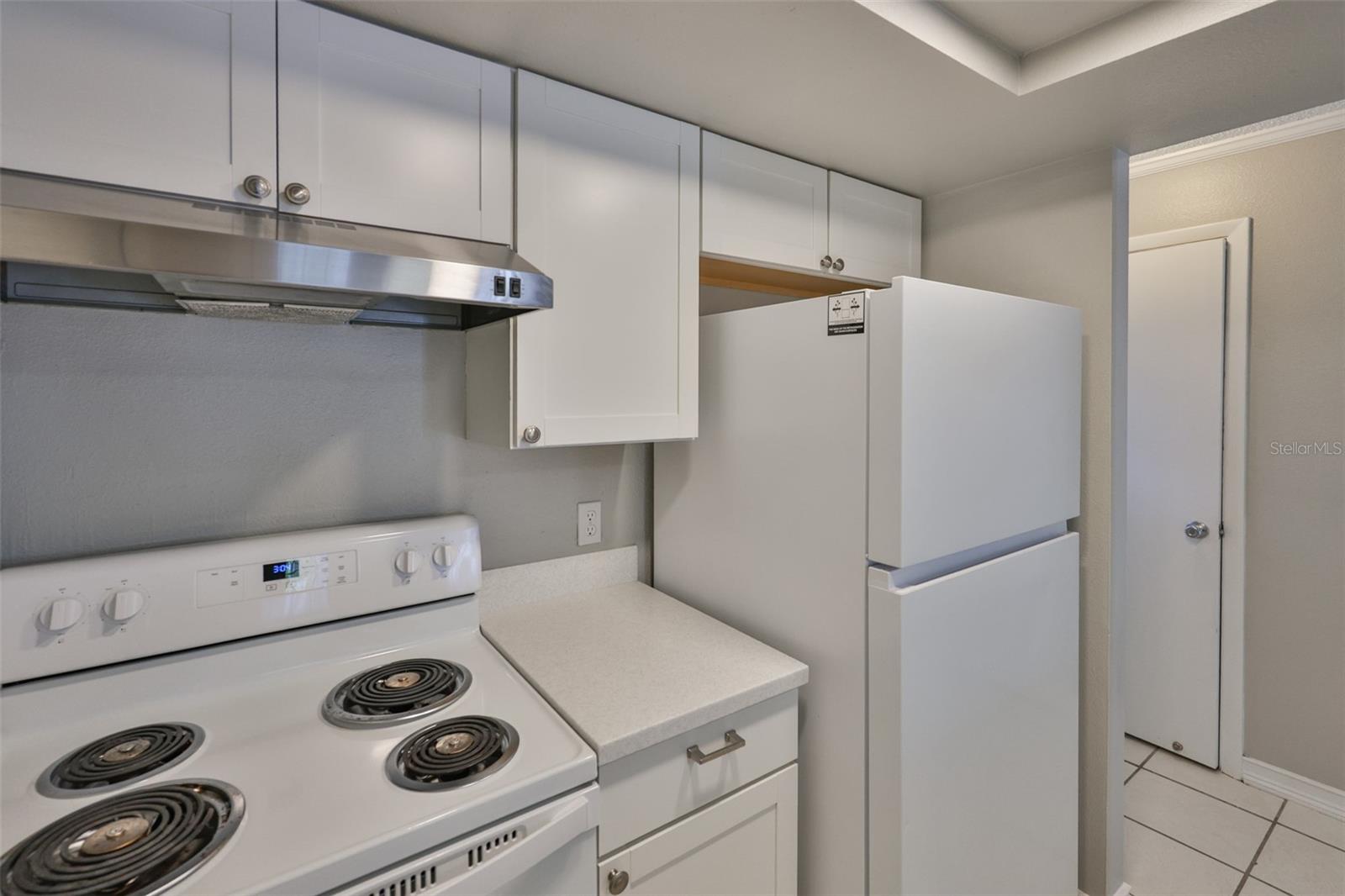Image 8 of 24 For 4801 Mcelroy Avenue D104