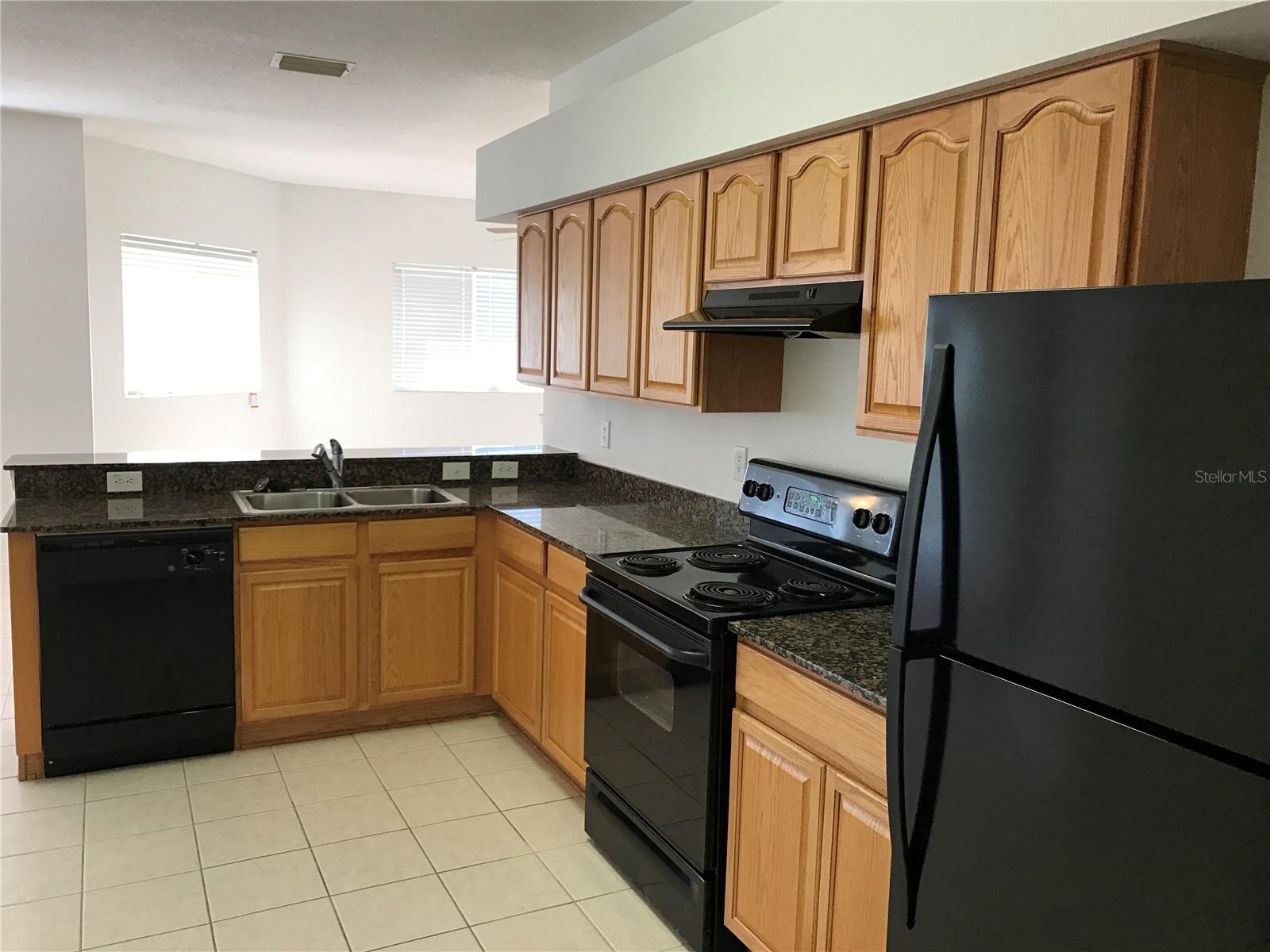Image 16 of 30 For 11007 Hoffner Edge Drive
