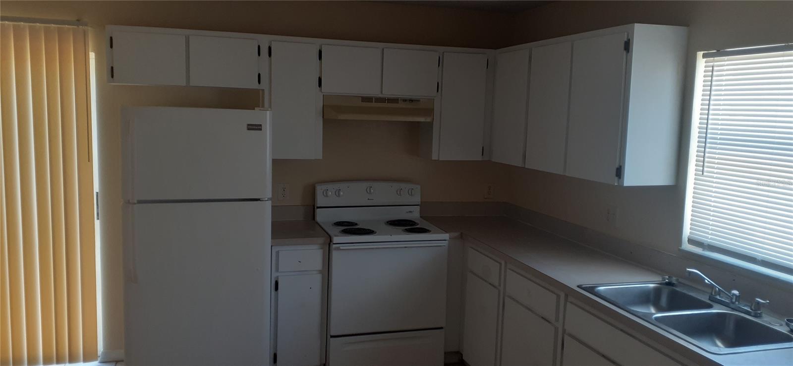 Image 2 of 11 For 3709 52nd Street