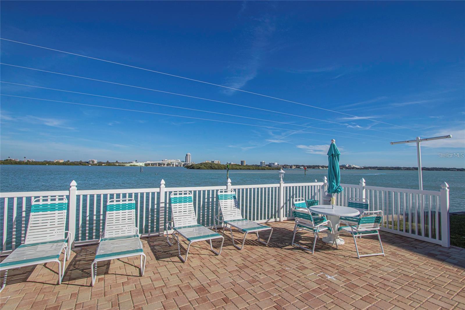 Image 11 of 30 For 845 Gulfview Boulevard 110