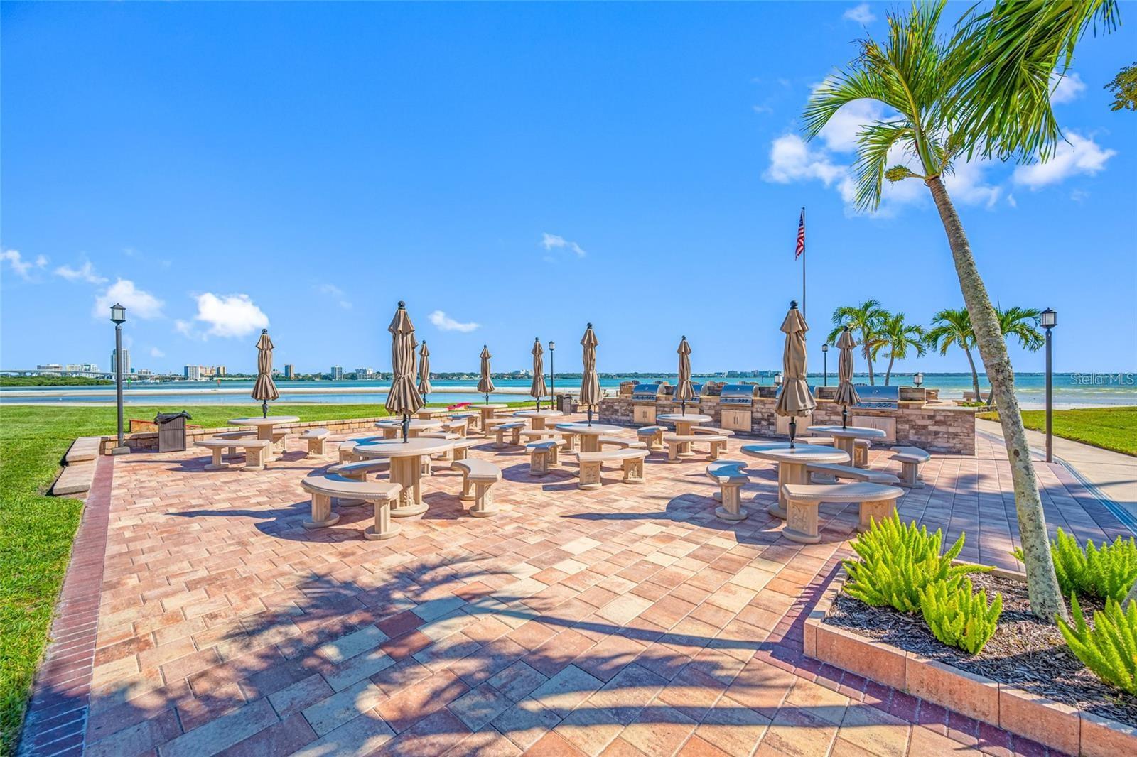 Image 35 of 40 For 845 Gulfview Boulevard 110