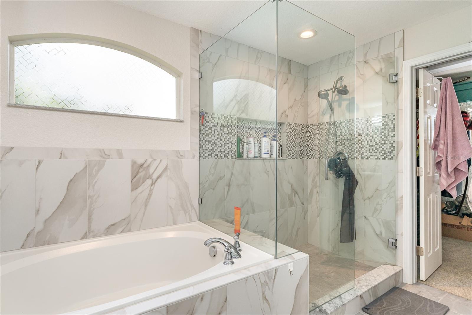 Image 15 of 24 For 2721 Stonewood Drive