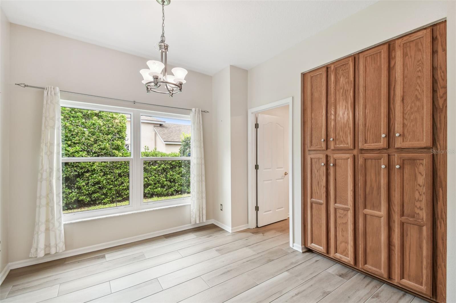 Image 18 of 55 For 19106 Beckett Drive