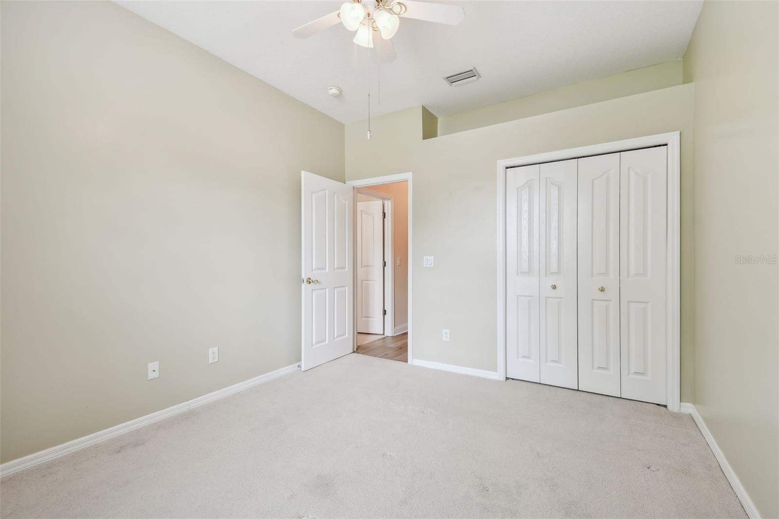 Image 38 of 55 For 19106 Beckett Drive