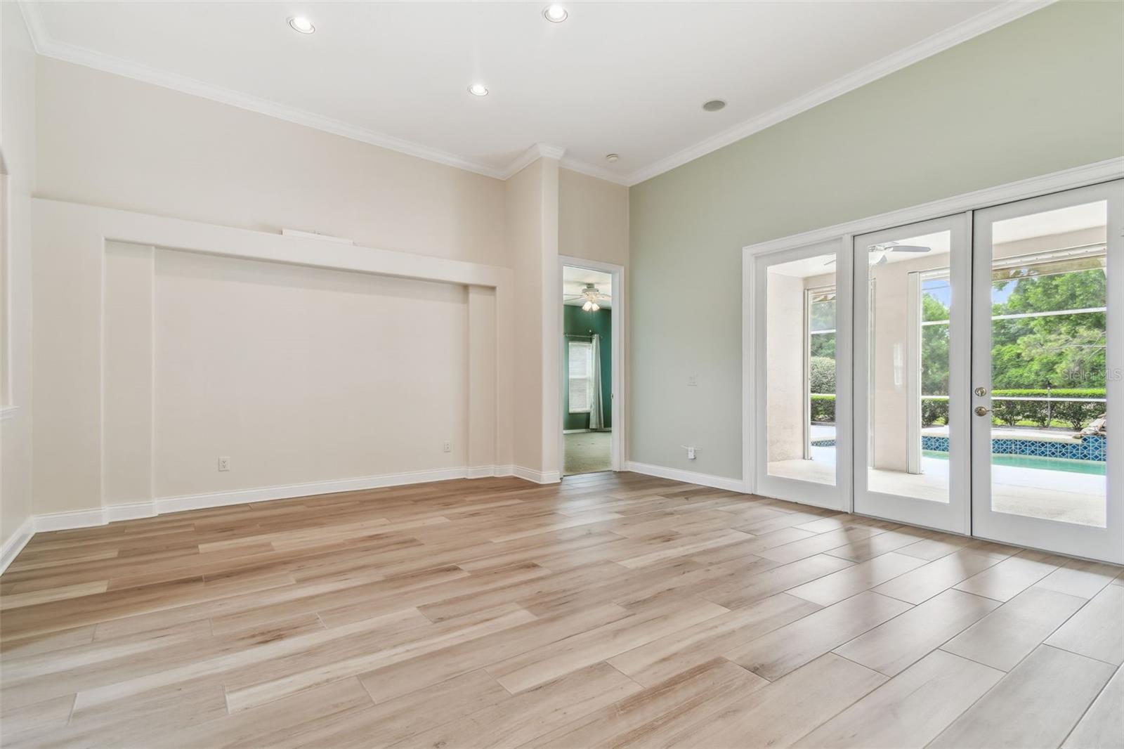 Image 8 of 55 For 19106 Beckett Drive