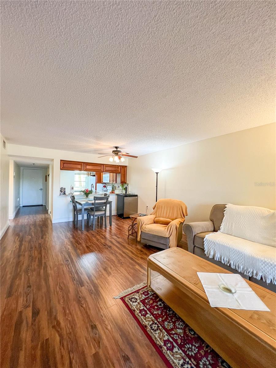 Image 14 of 58 For 9860 62nd Terrace N 1013