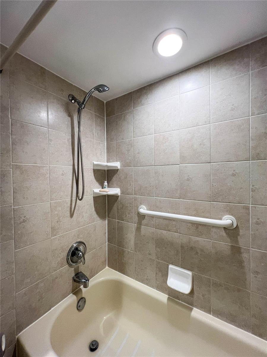 Image 22 of 58 For 9860 62nd Terrace N 1013