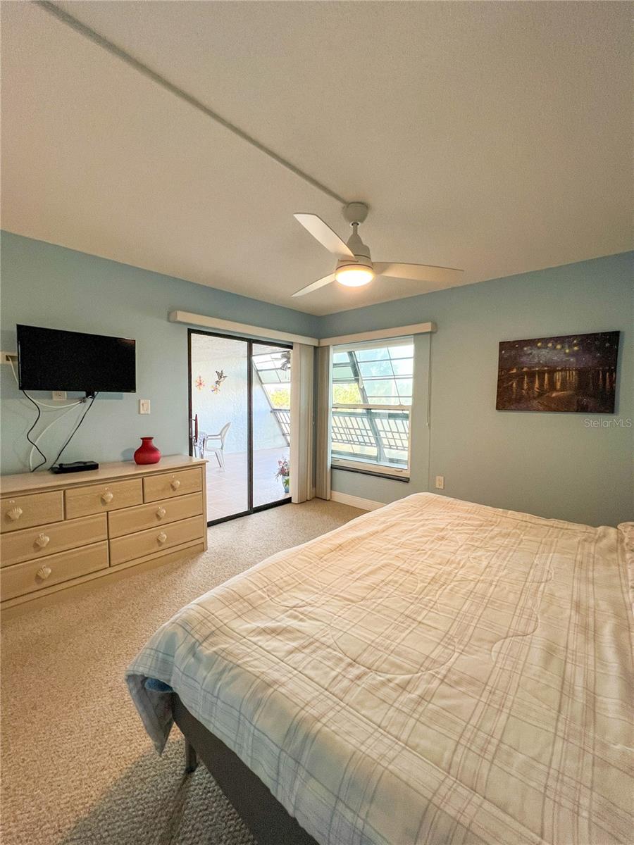 Image 30 of 58 For 9860 62nd Terrace N 1013
