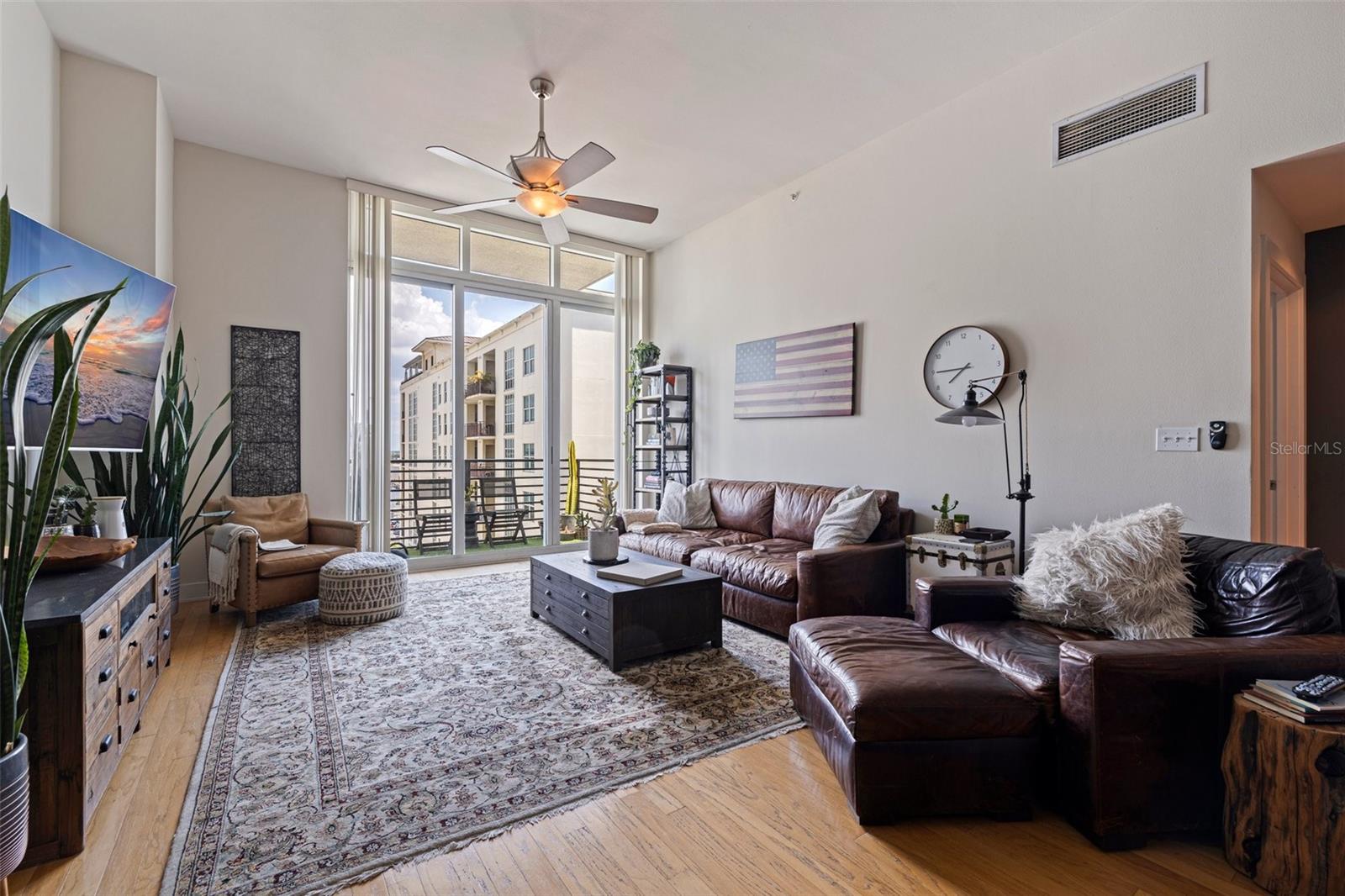 Image 4 of 45 For 1208 Kennedy Boulevard 831