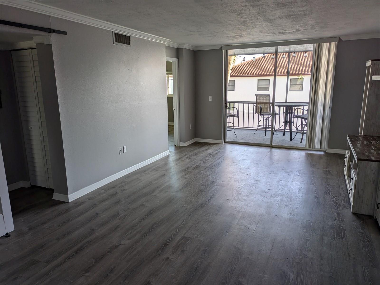 Image 21 of 58 For 10530 77th Terrace 224