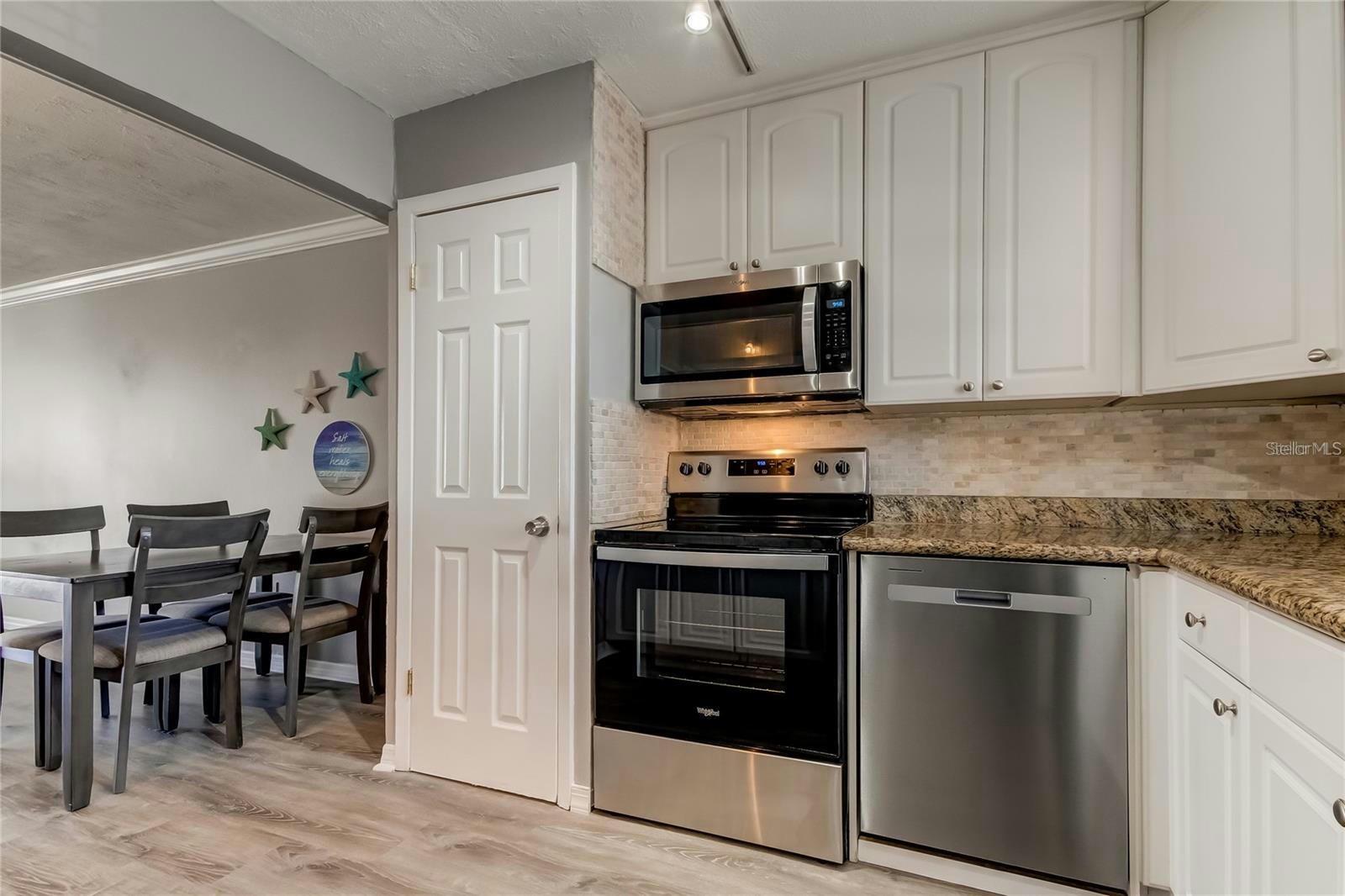 Image 3 of 58 For 10530 77th Terrace 224