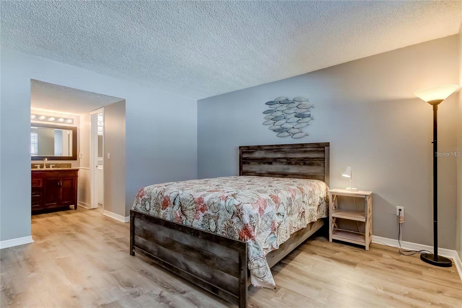 Image 33 of 58 For 10530 77th Terrace 224