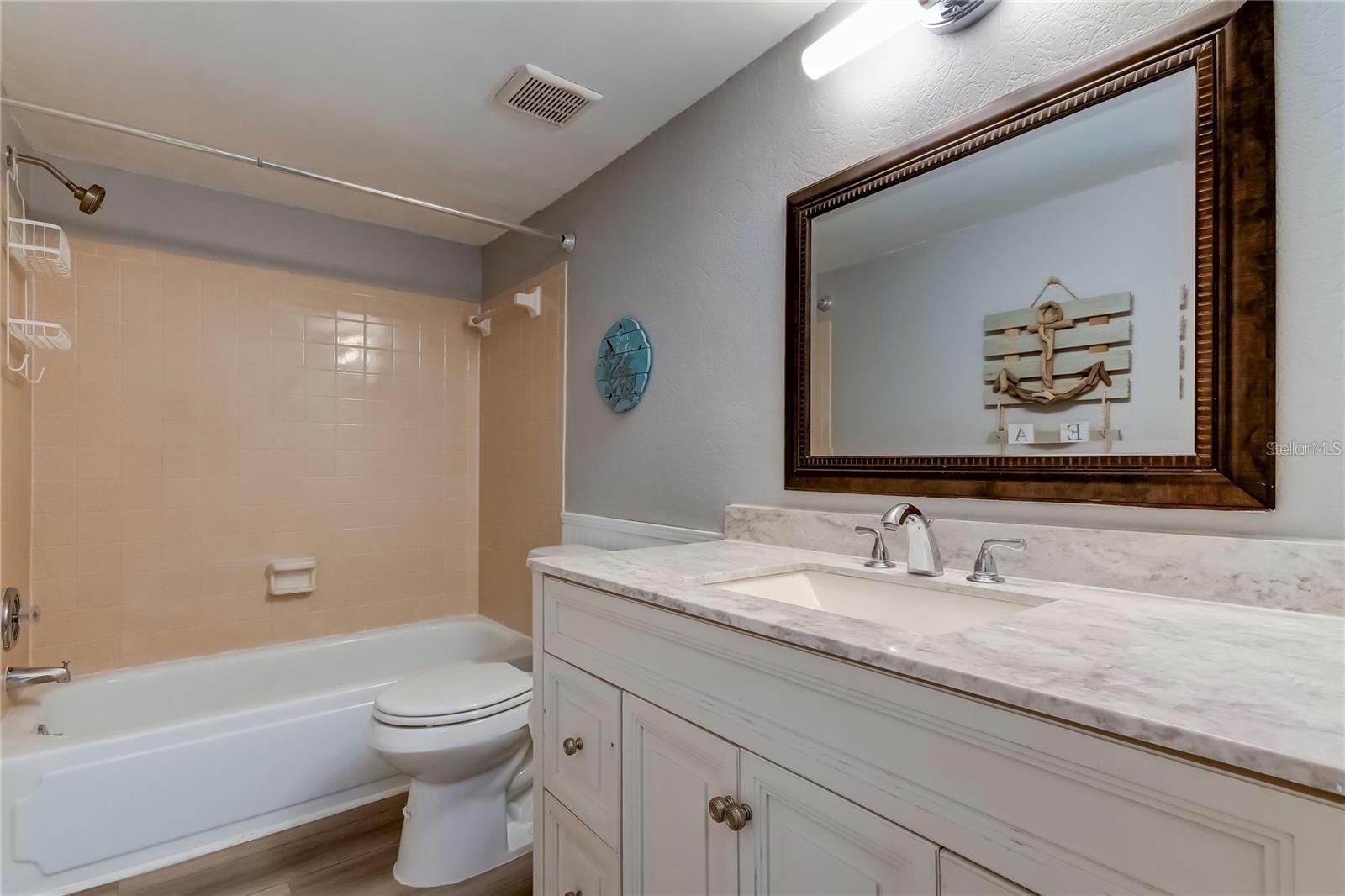 Image 41 of 58 For 10530 77th Terrace 224