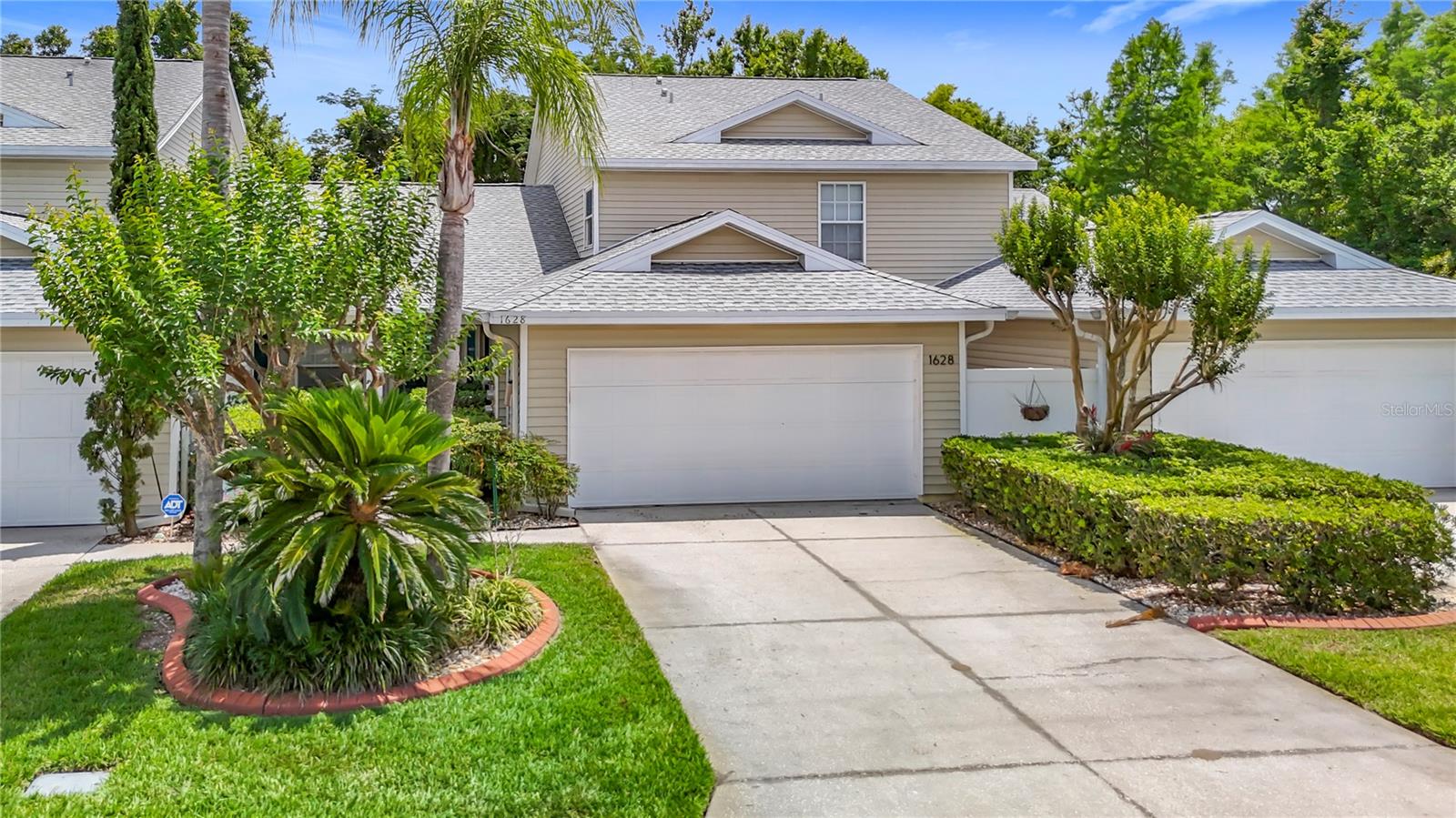 Image 10 of 64 For 1628 Lullwater Lane
