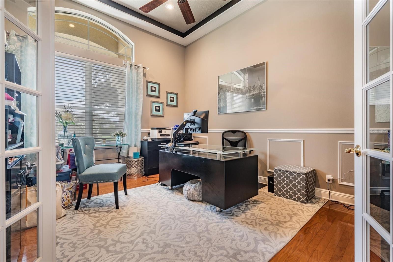 Listing photo id 26 for 3727 Janus Way