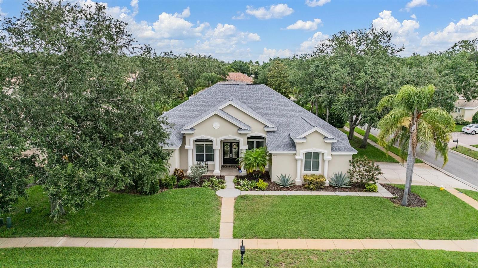 Listing photo id 49 for 3727 Janus Way