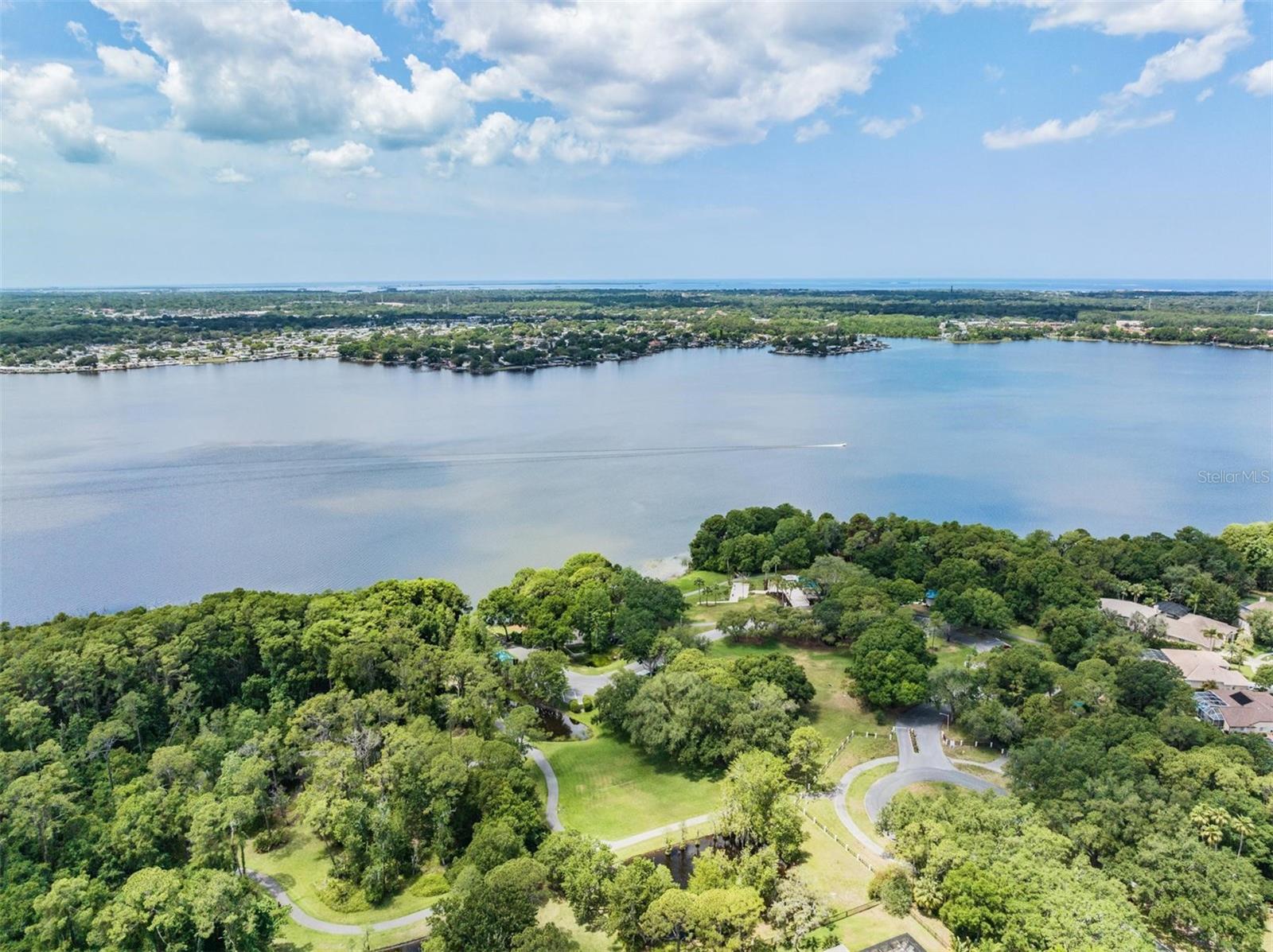Listing photo id 69 for 3727 Janus Way