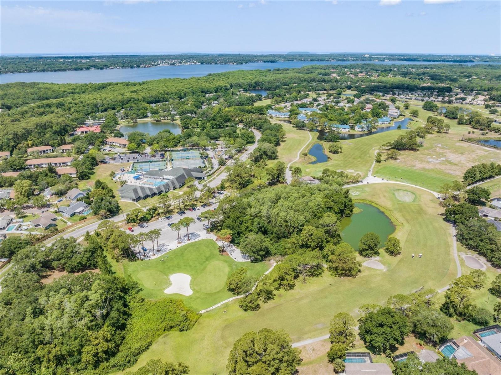 Listing photo id 90 for 3727 Janus Way