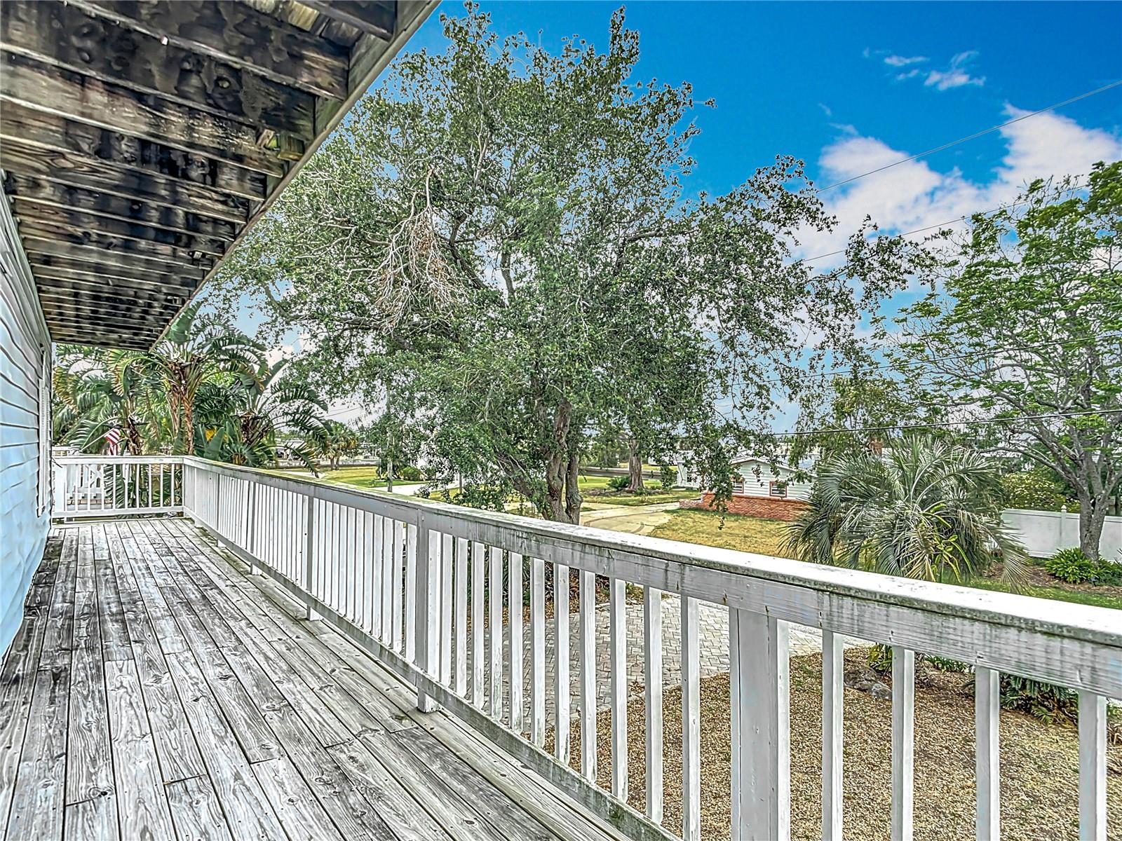 Image 11 of 46 For 13918 Raie Avenue
