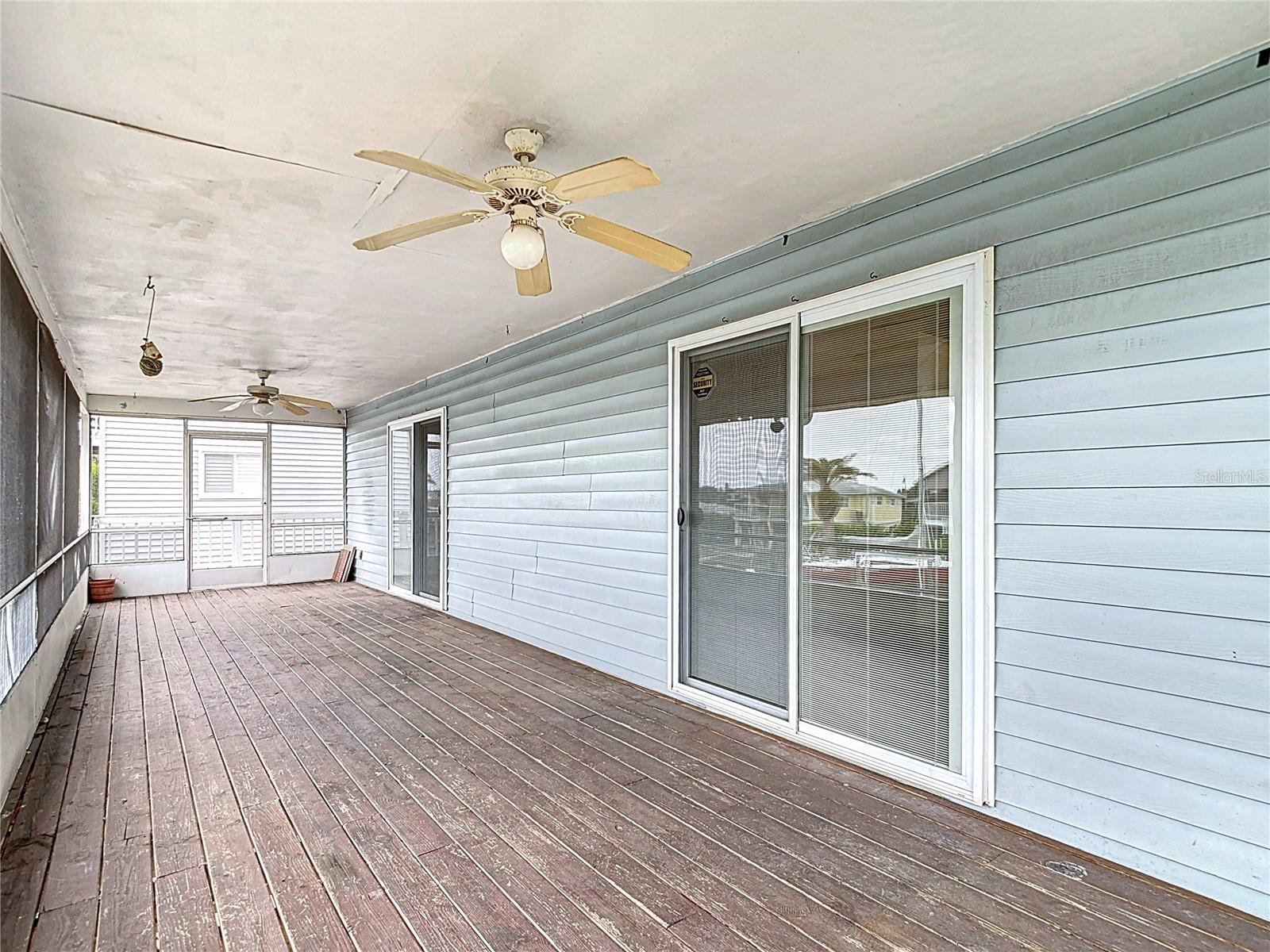 Image 15 of 46 For 13918 Raie Avenue