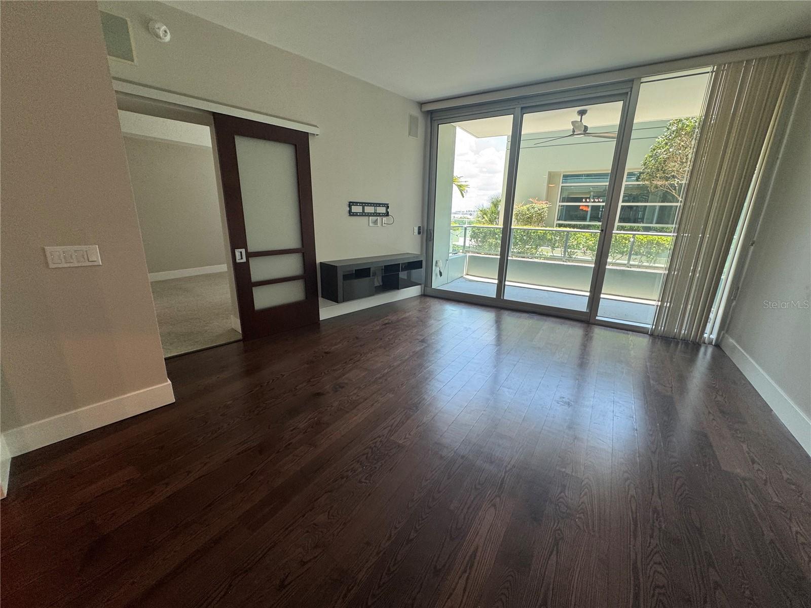 Image 11 of 49 For 111 12th Street 1315