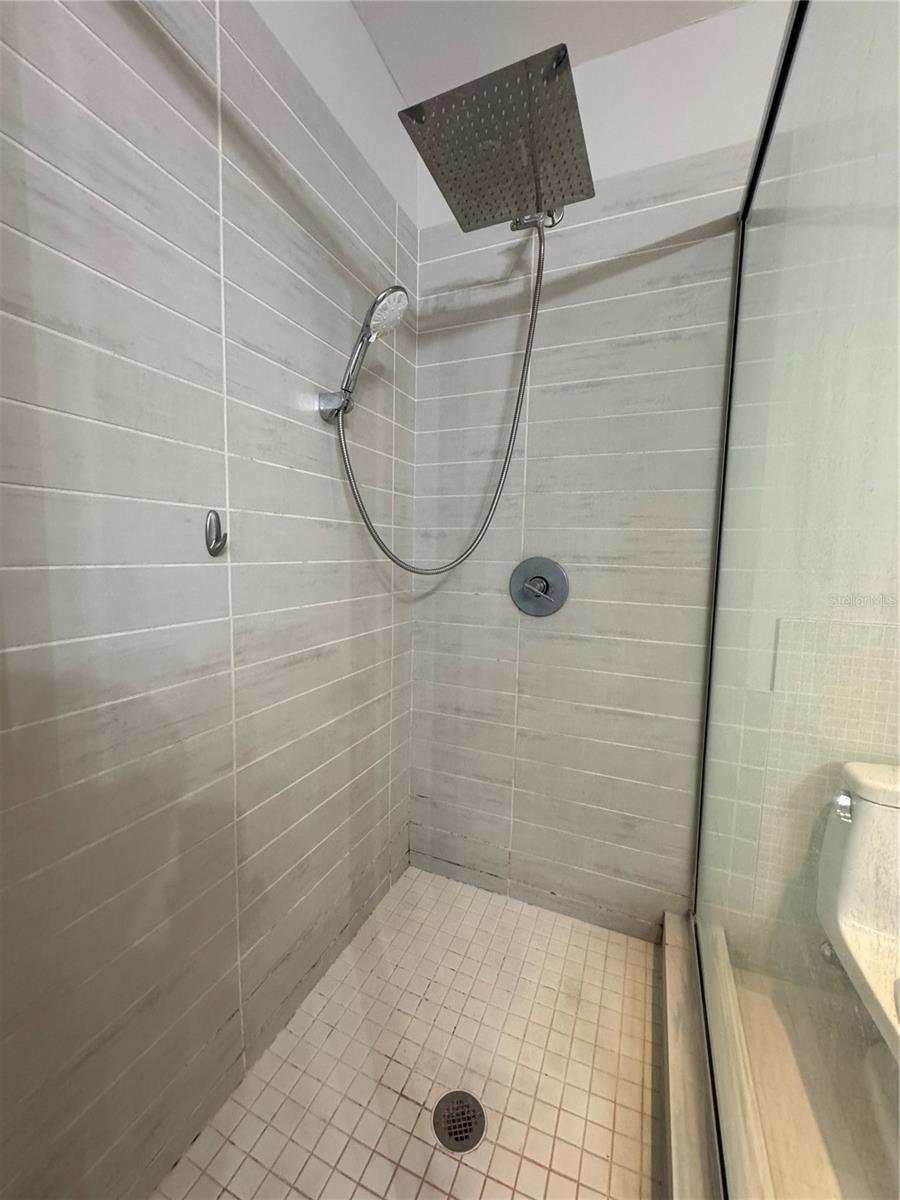 Image 43 of 49 For 111 12th Street 1315