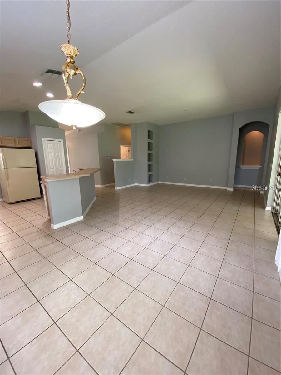 Image 5 of 15 For 4627 Dunnie Drive