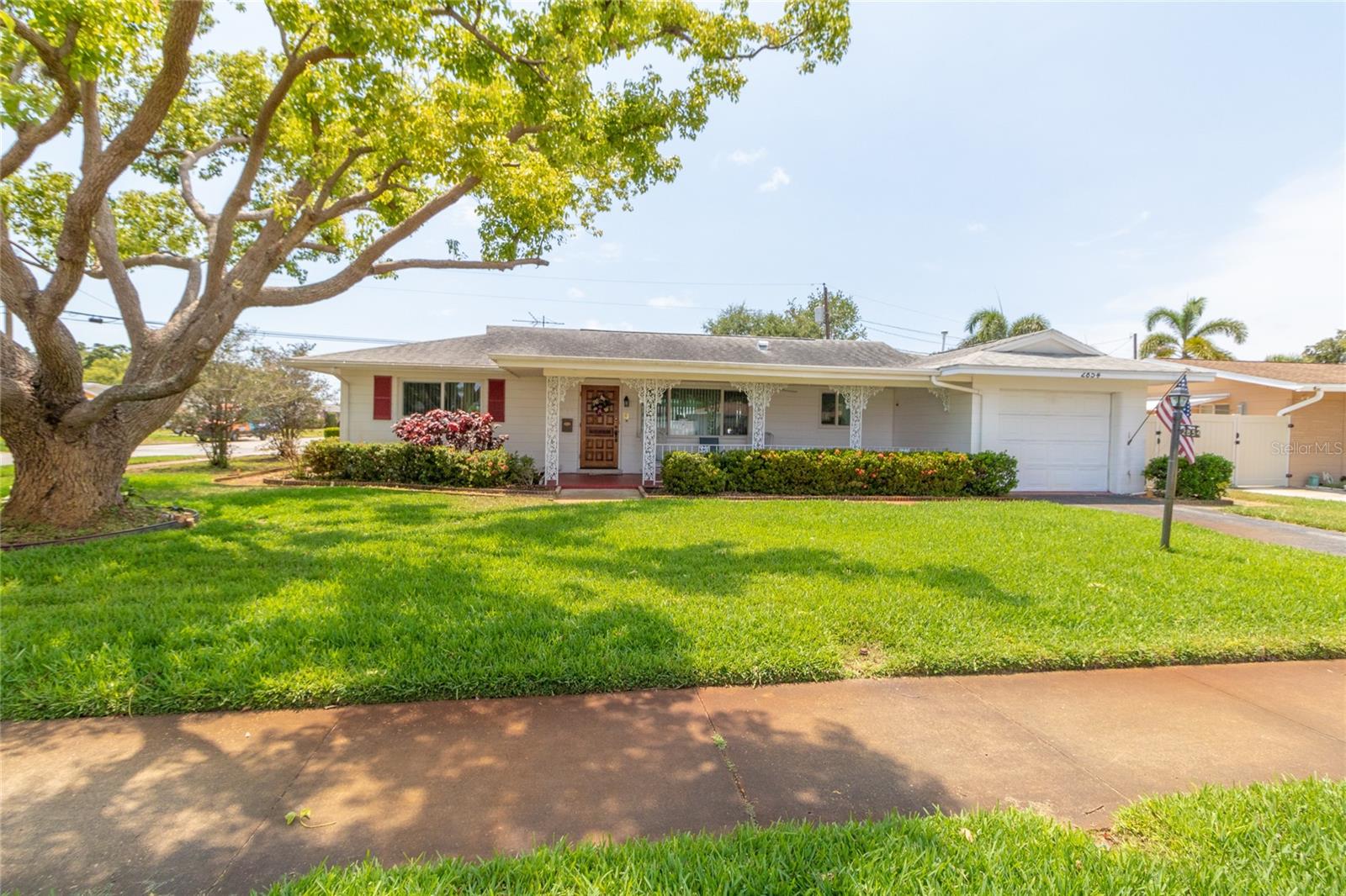 Details for 2854 60th Street N, ST PETERSBURG, FL 33710