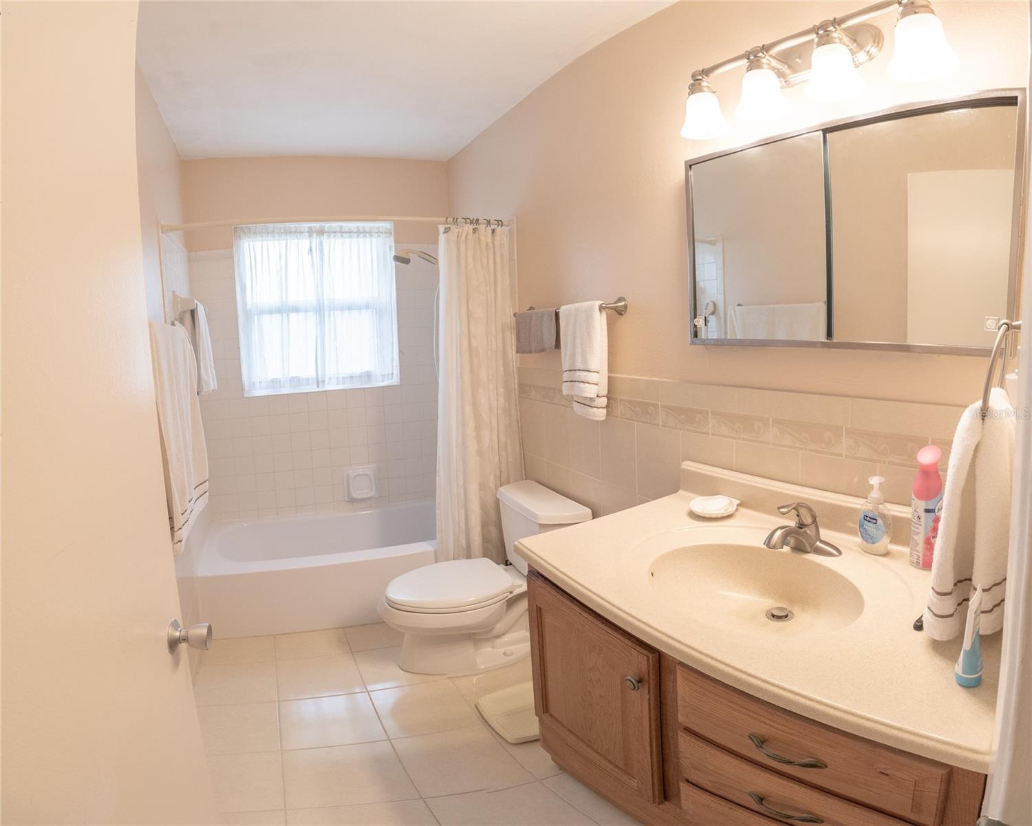 Image 12 of 28 For 2854 60th Street N