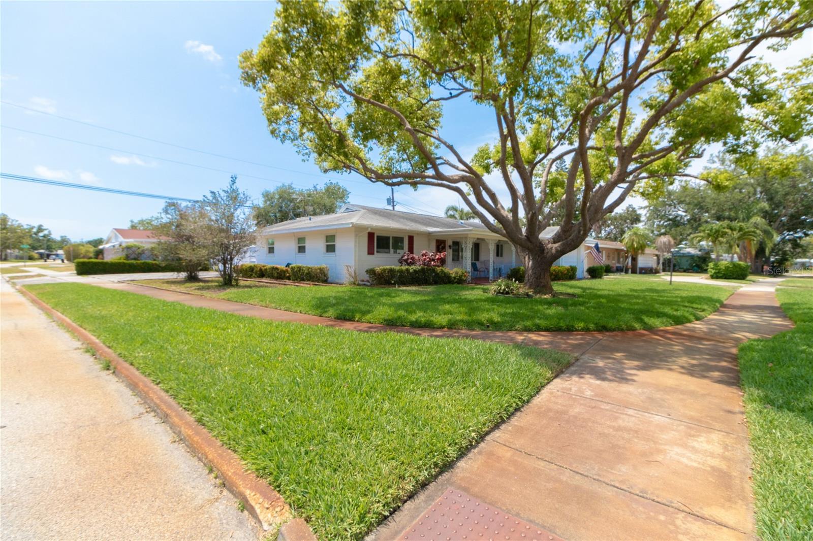 Image 2 of 28 For 2854 60th Street N