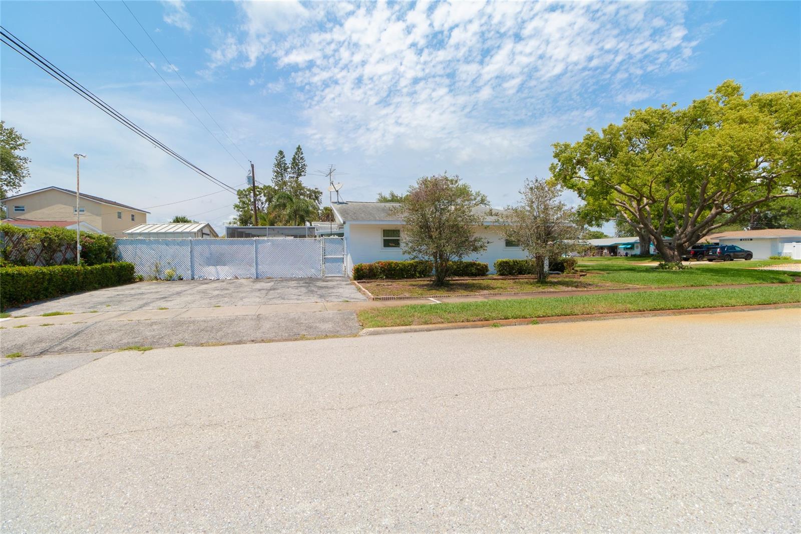 Image 28 of 28 For 2854 60th Street N