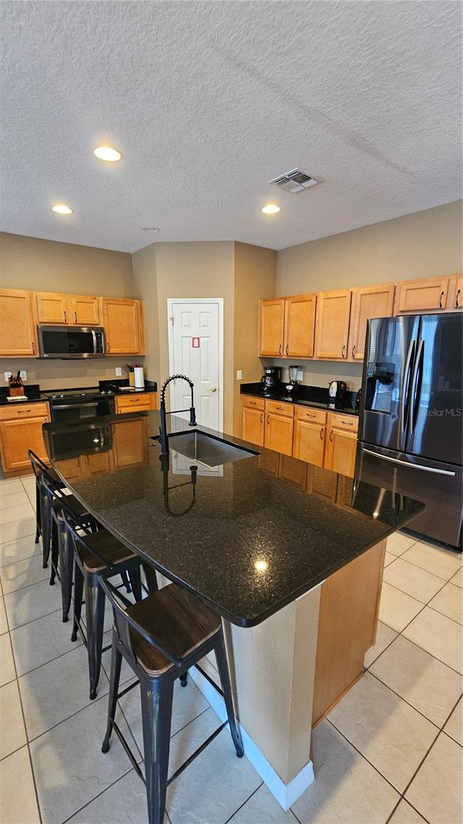 Image 2 of 17 For 153 Tigerlily Court