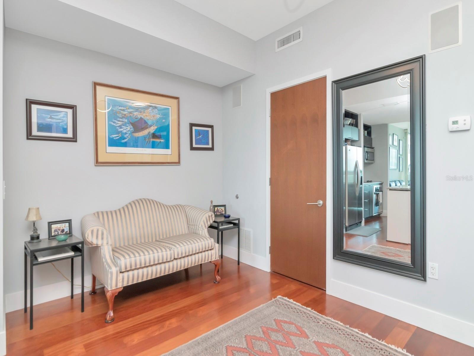 Image 3 of 42 For 912 Channelside Drive 2501
