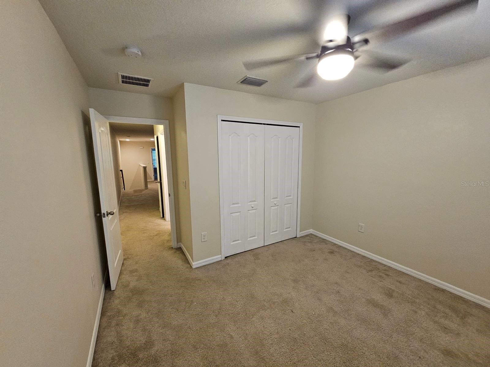 Listing photo id 5 for 5115 Bay Isle Circle