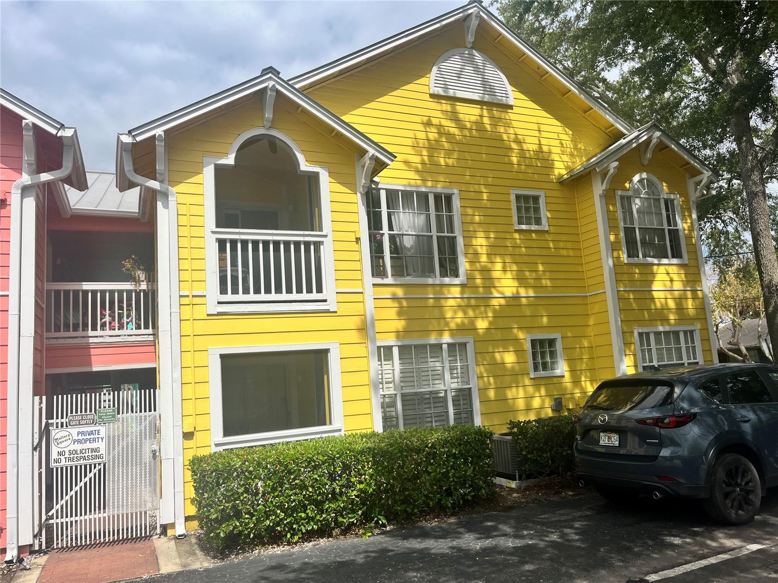 Listing Details for 3002 Cleveland Street A1, TAMPA, FL 33609