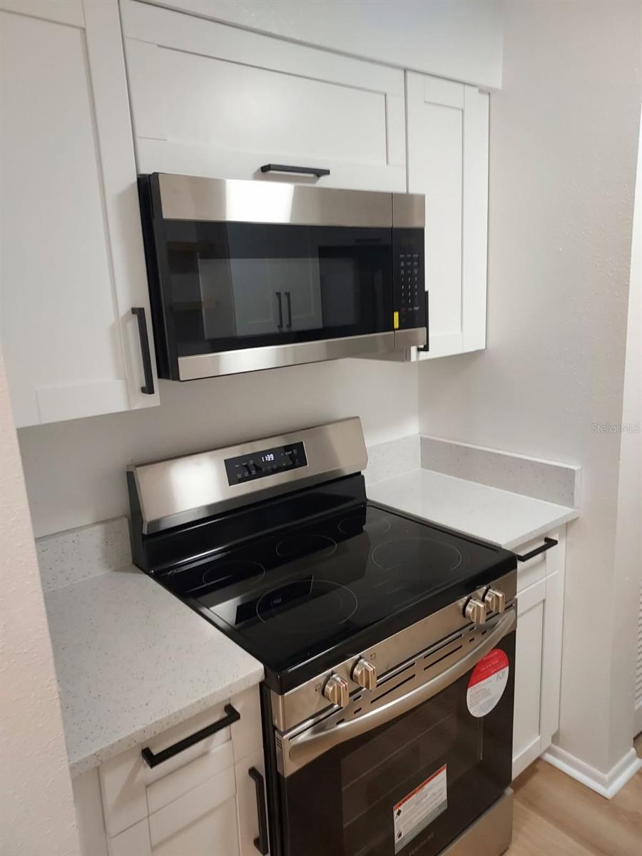 Image 3 of 13 For 5501 Loblolly Court C