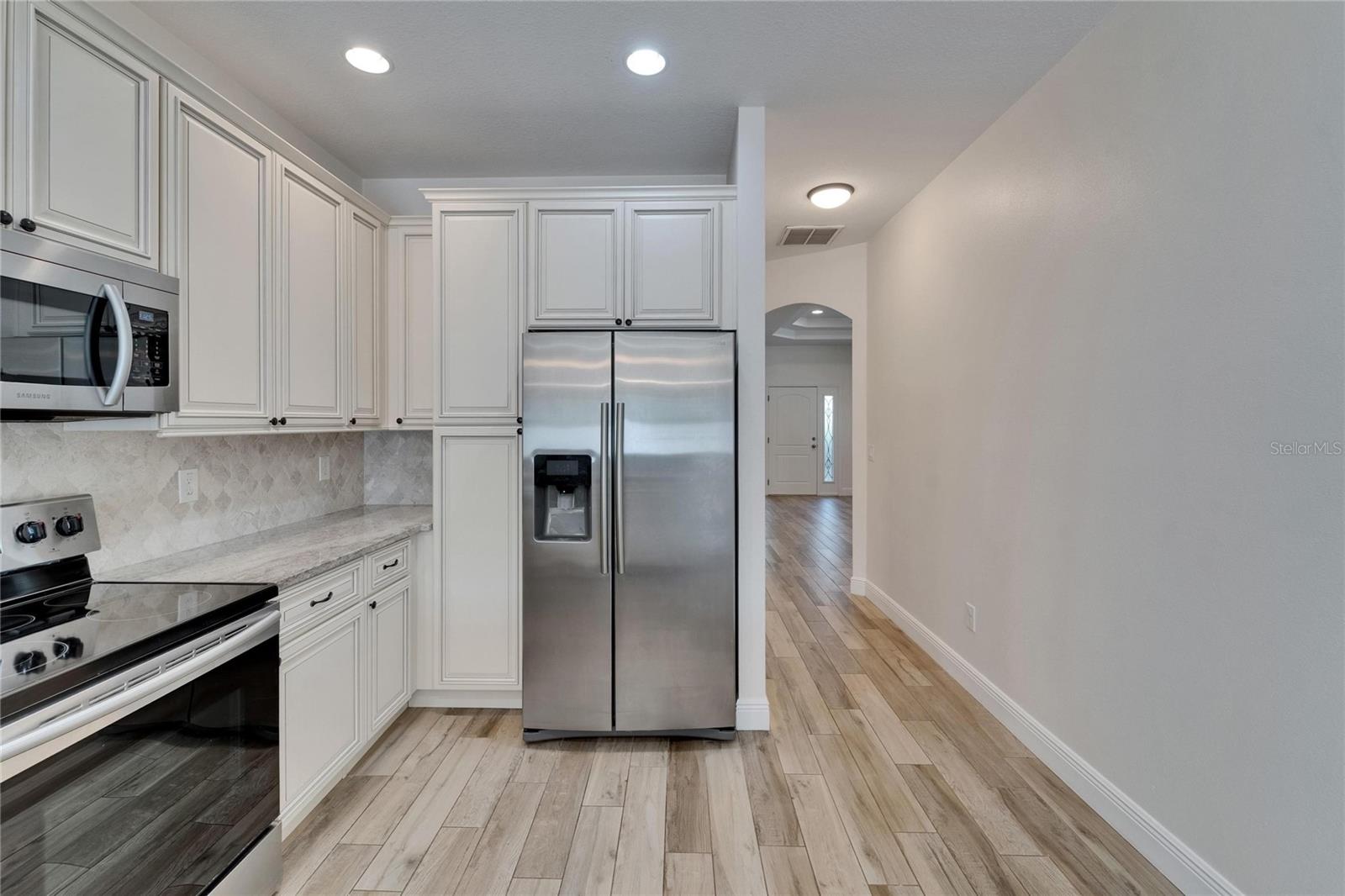 Image 11 of 38 For 3813 Highland Avenue
