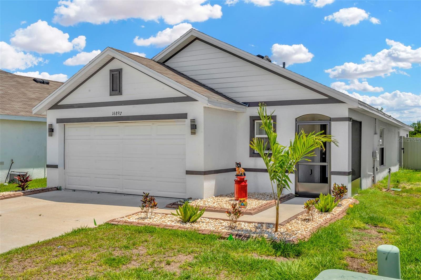 Details for 16892 Delia Street, WIMAUMA, FL 33598