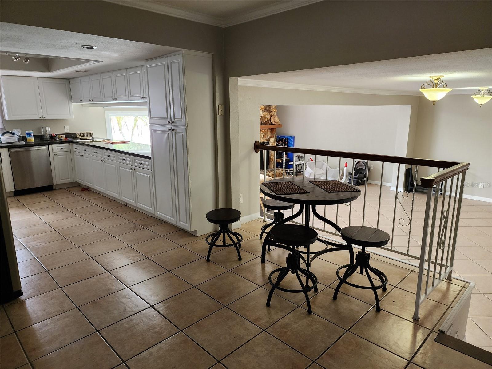 Image 12 of 29 For 6906 Shady Place