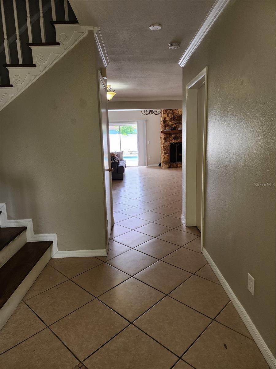 Image 4 of 29 For 6906 Shady Place