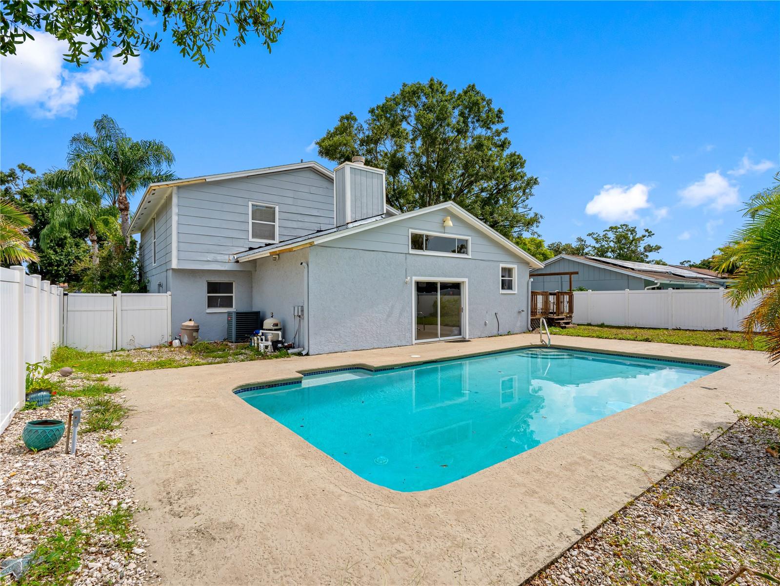 Image 41 of 47 For 6906 Shady Place