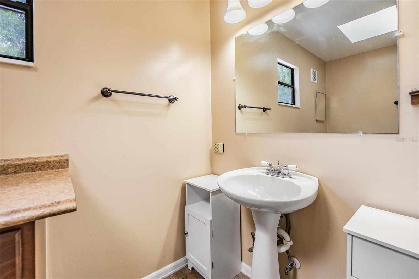 Image 25 of 43 For 1225 15th Street