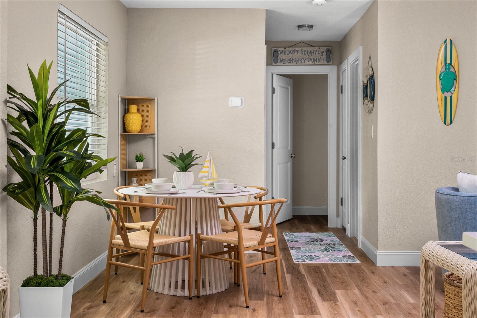 Image 11 of 35 For 616 11th Street Nw