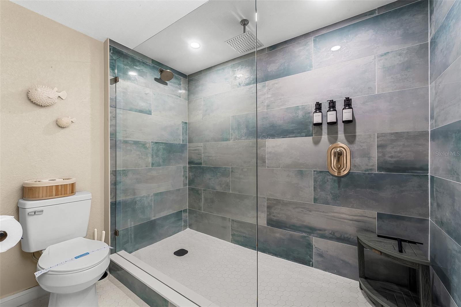 Image 23 of 35 For 616 11th Street Nw