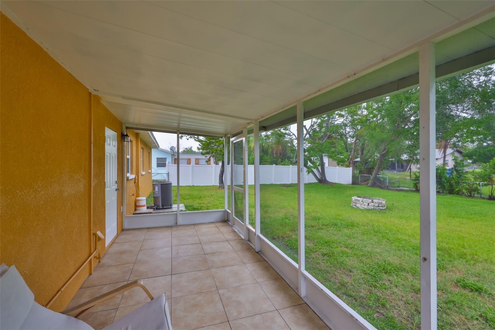 Image 32 of 41 For 404 12th Street Sw